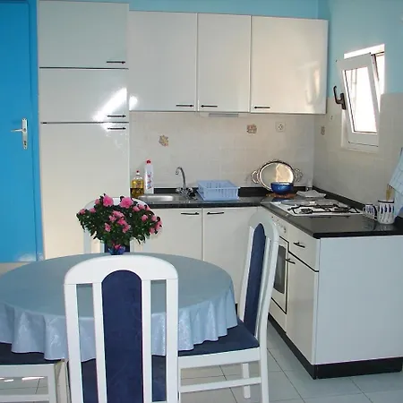 Apartment Apartments Mari - Free Parking Bol